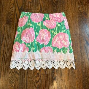 Lilly Pulitzer skirt size 4 EUC